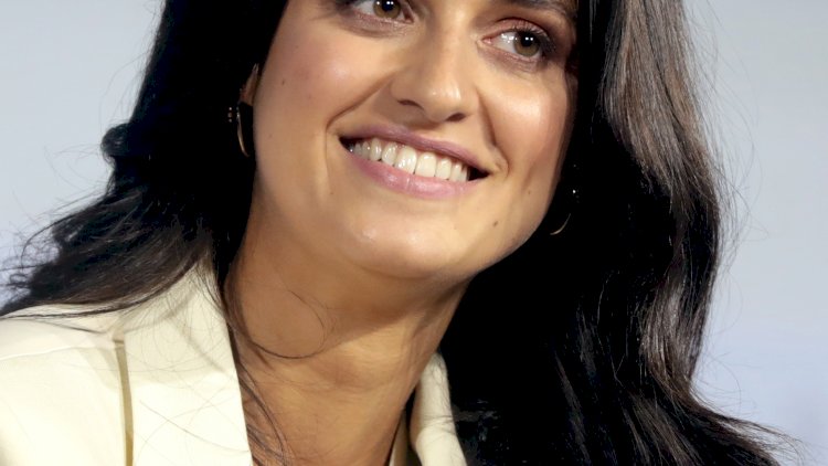 anya chalotra Oynadığı diziler ve filmleri 